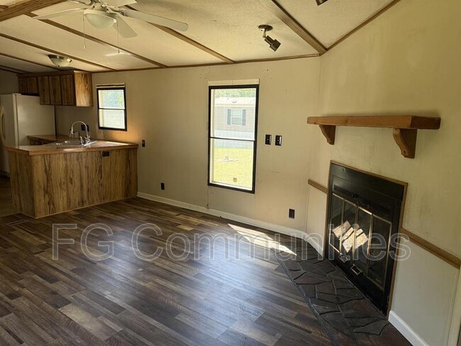 Building Photo - 3608 Shady Acres Ln