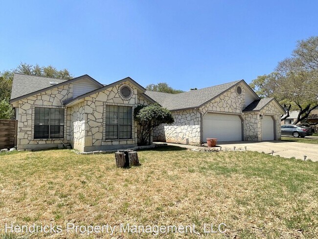 Building Photo - 4 br, 2.5 bath House - 16411 Strong Box