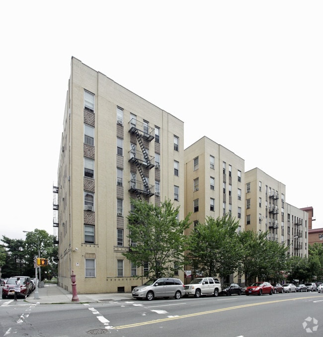 275 E Gun Hill Rd, Bronx, NY 10467 Apartments Bronx, NY