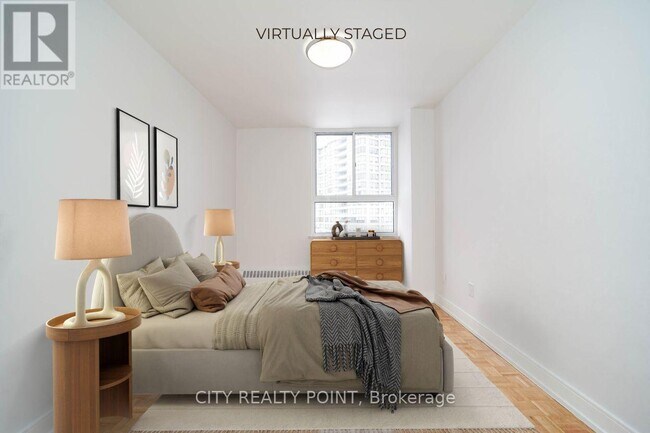 Photo du bâtiment - 6200 Bathurst St