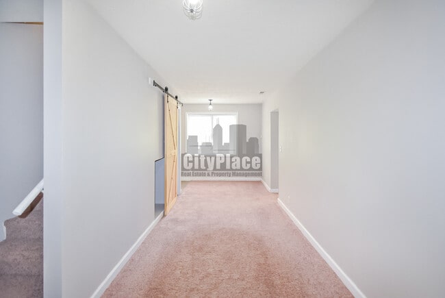 Building Photo - 2633 S Randolph St