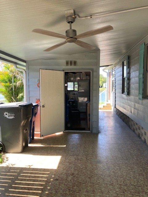 Foto del edificio - 705 Hibiscus Ln