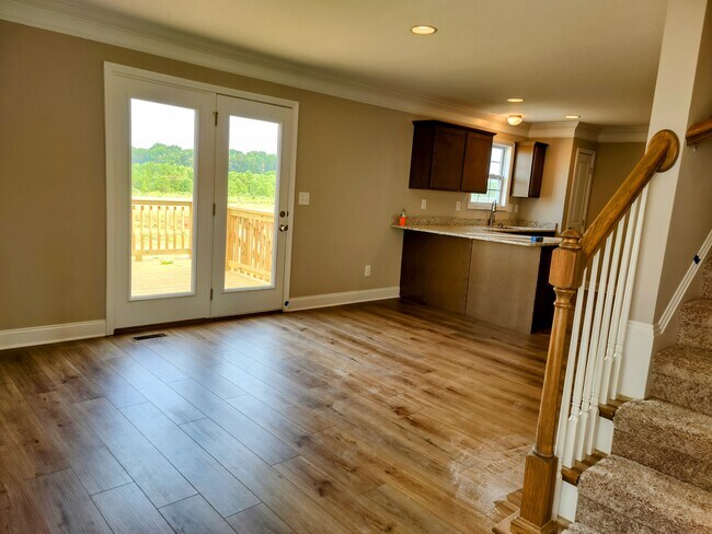 Building Photo - 11351 Narrow Leaf Dr