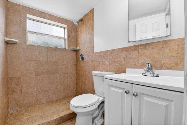 Foto del edificio - 2620 East Way