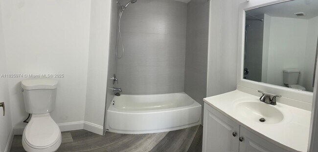 Foto del edificio - 10237 NW 9th St Cir