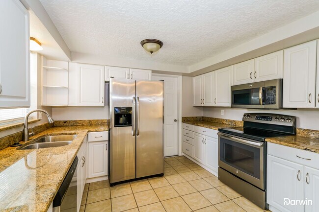 Building Photo - 1539 Plum Tree Rd, Holiday, FL 34690