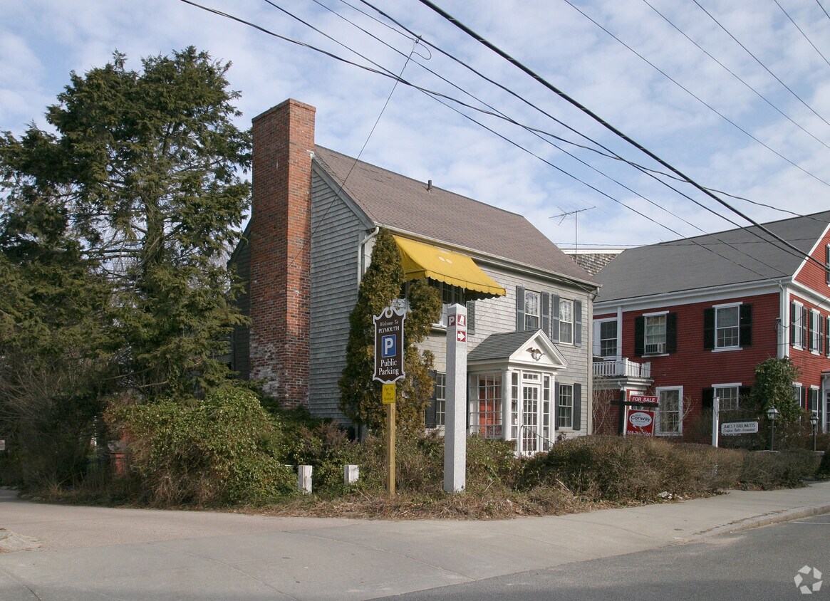 Building Photo - 18 North St