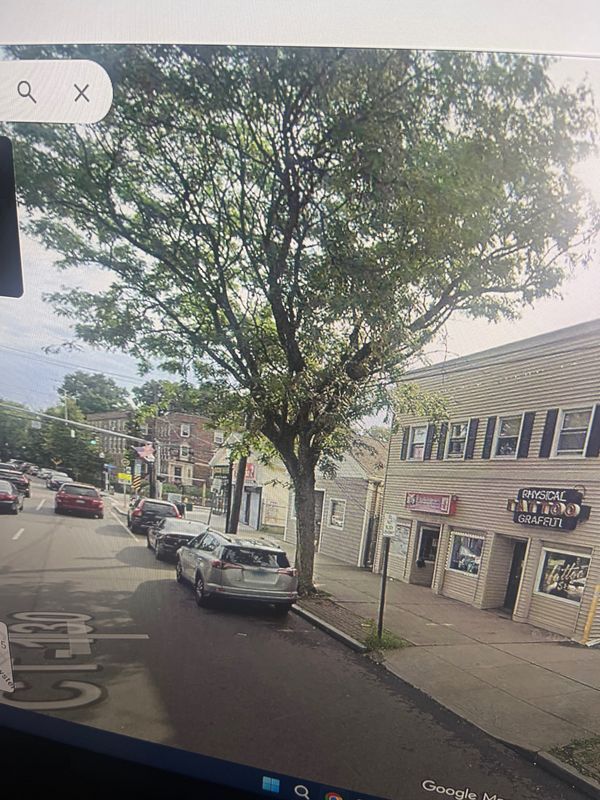 Foto del edificio - 2865 Fairfield Ave