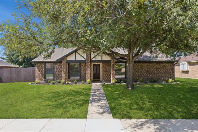 Foto principal - 916 Baxter Dr