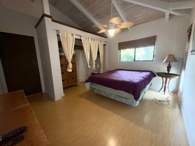 Foto del edificio - Spacious 3-Bedroom Home with Pool, Office, and 2-Car Garage