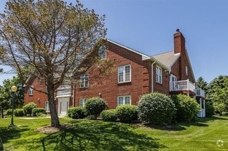 Building Photo - 7206 Flagship Dr