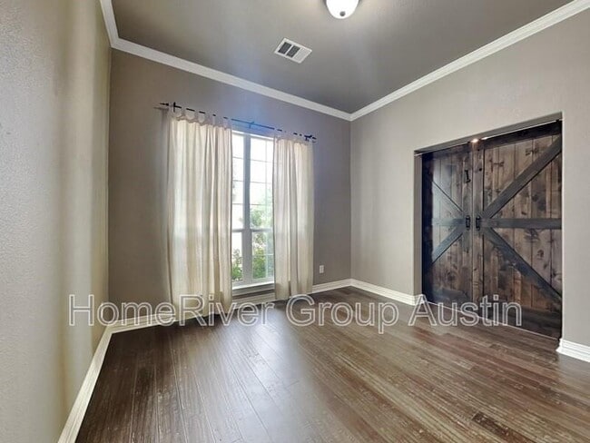 Foto del edificio - 2917 Rambling Creek Ln