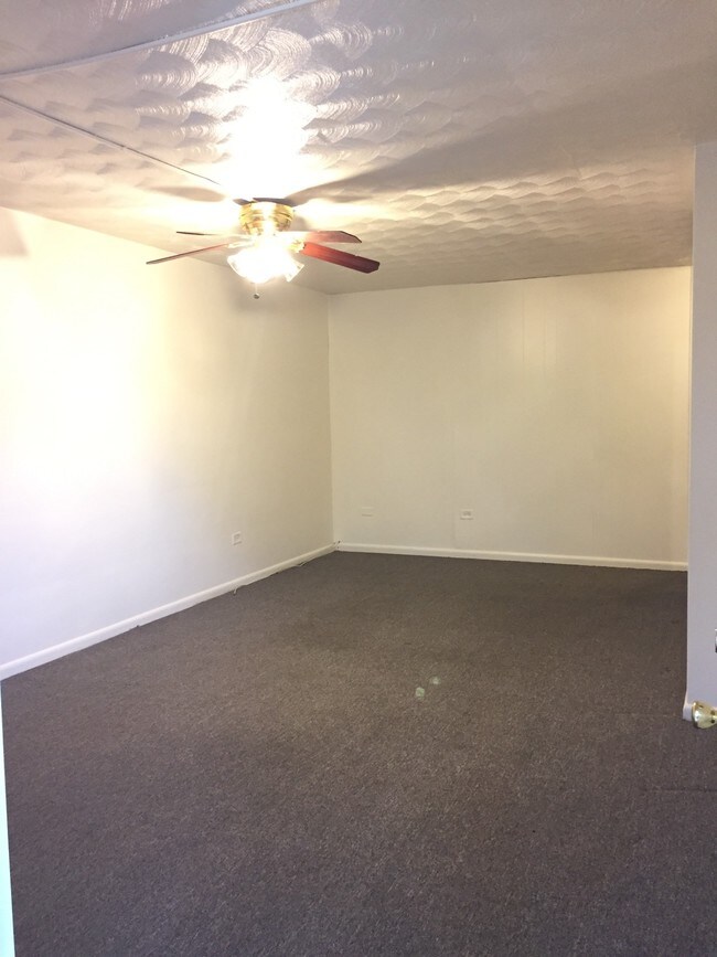 Foto del edificio - 2416 Sherman Ave