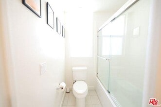 Building Photo - 14412 Killion St