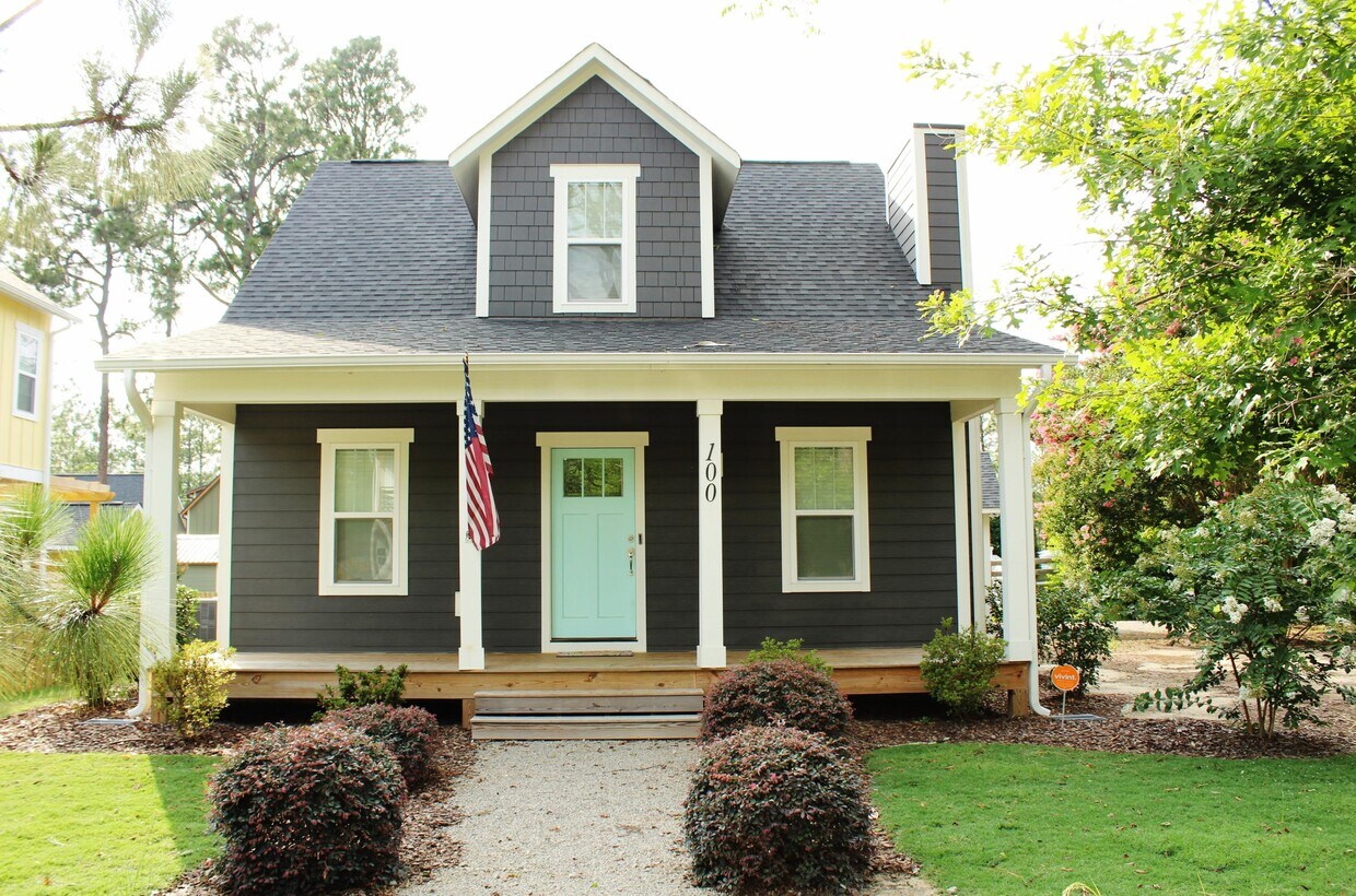 Primary Photo - 100 Jefferson St