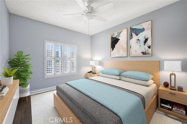 Foto del edificio - 5410 Rhodes Ave