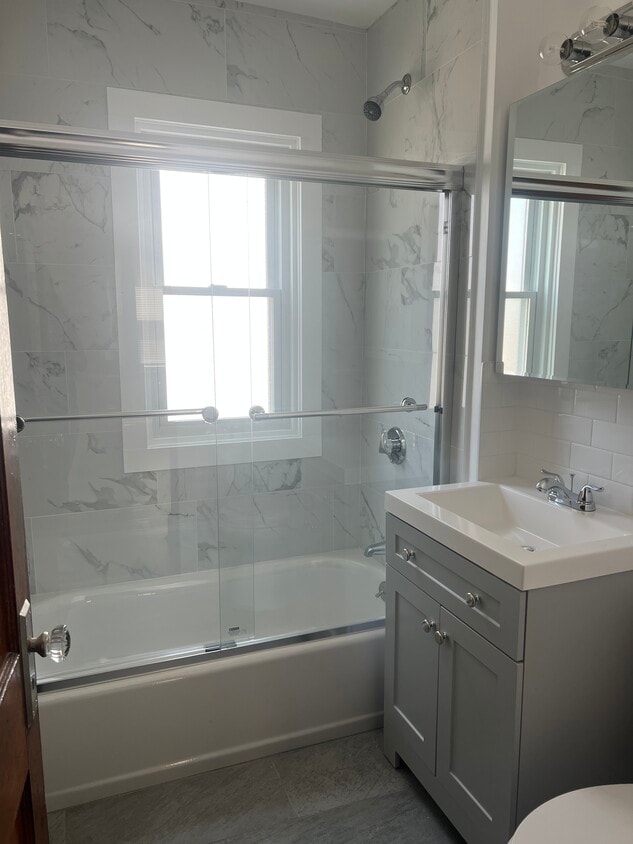 Primary Photo - 50 Stonington St