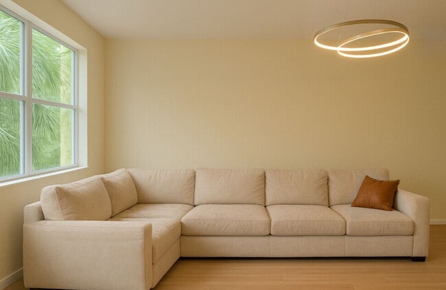 Building Photo - 900 16th St