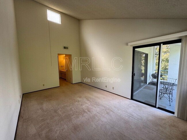 Foto del edificio - 4685 Albany Cir