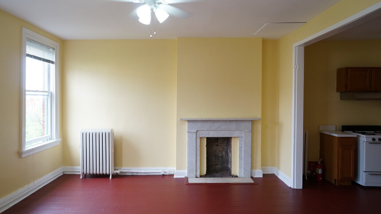 Living Room - 1722 Bolton St