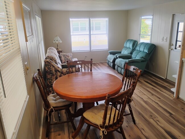 Photo - 37112 Sandra Ave House