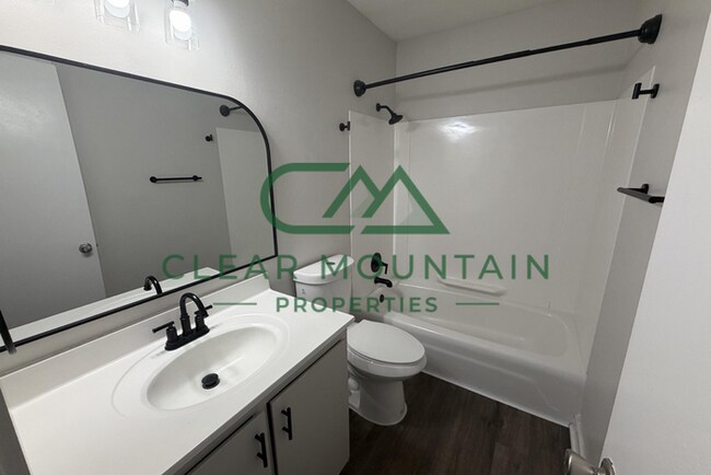 Foto del edificio - Move-in Special! Limited-Time Leasing Offer!