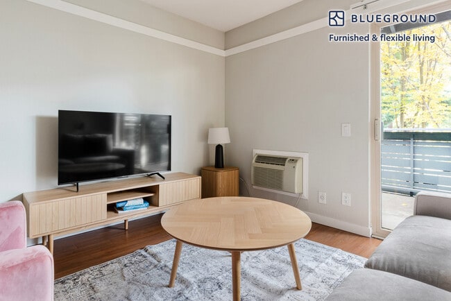 Building Photo - 111 N Rengstorff Ave