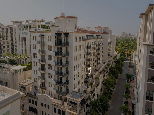 Foto del edificio - 4100 Salzedo St