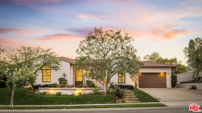 Building Photo - 25420 Prado De Azul