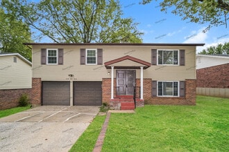 Building Photo - 2320 Wharton Ct
