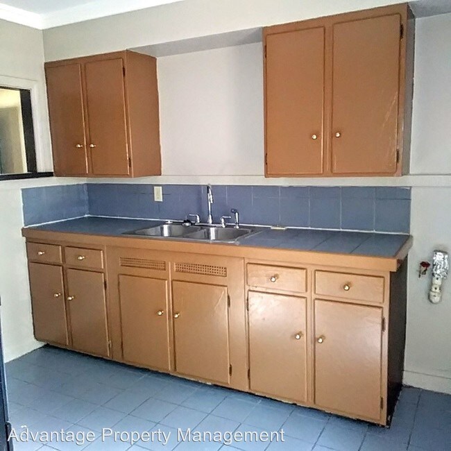 Building Photo - 2 br, 1 bath House - 1506 Fox St.