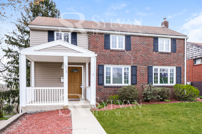 Primary Photo - Come view this lovely 3BR, 1.5 BA in Pitts...