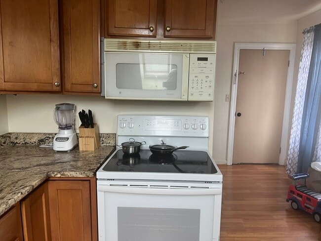 Foto del edificio - 542 Eastern Ave