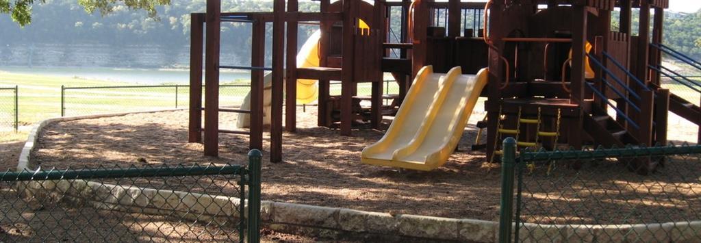 Foto del edificio - 21013 Highland Lake Dr