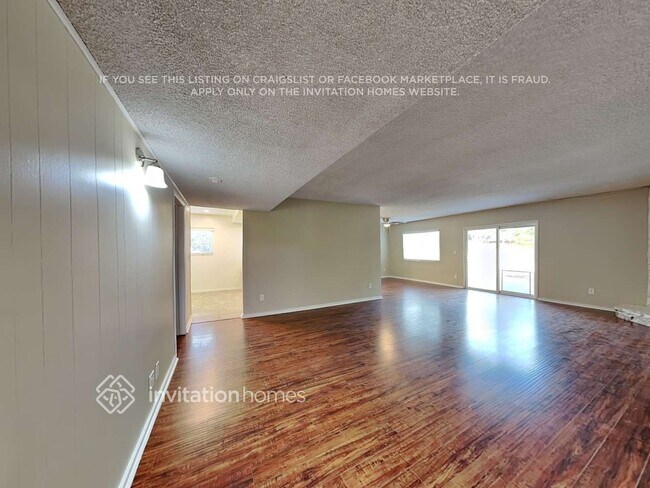 Foto del edificio - 15857 Liggett St