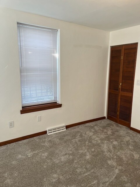 Photo - 1430 Boyle St House