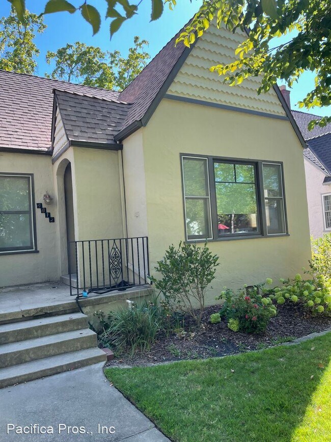 Building Photo - 3 br, 1 bath House - 4812 T Street