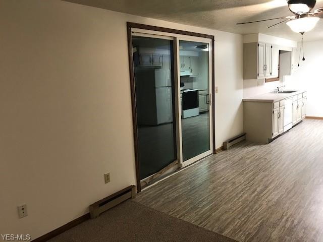 Foto del edificio - 8785 Emerson Rd