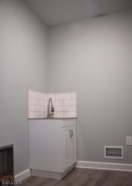 Foto del edificio - 204 Harrison St