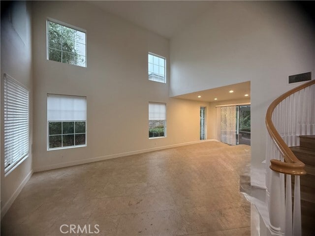 Building Photo - 5830 E Lavender Ct