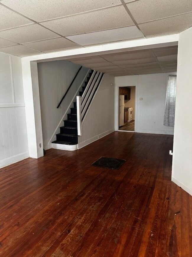 Foto del edificio - 3 bedroom 1 bathroom York, PA