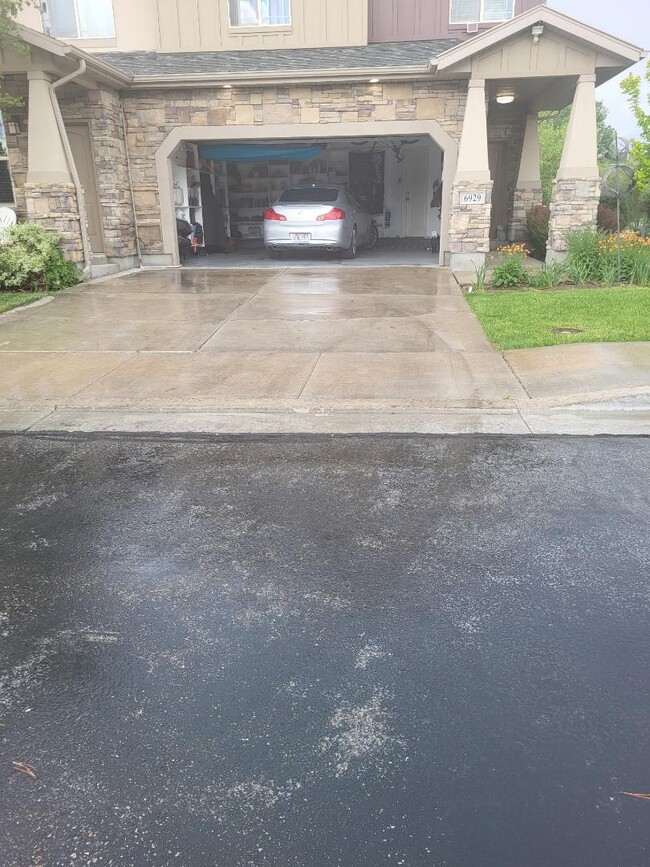 Photo - 6929 S Vlg Hvn Dr Apartment