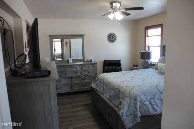 Foto del edificio - 2 br, 2 bath Townhome - 2418 Welhouse Dr.