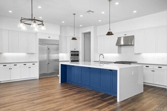 Building Photo - 1203 Stonemark Pl