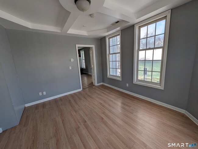 Foto del edificio - 220 Munson St