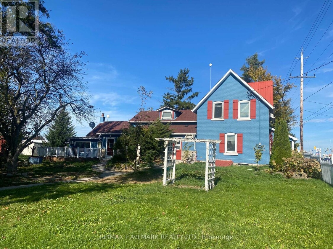 Primary Photo - 5440 Yonge St