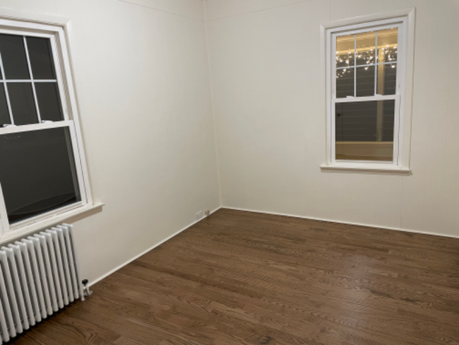 Building Photo - 317 Amon Terrace
