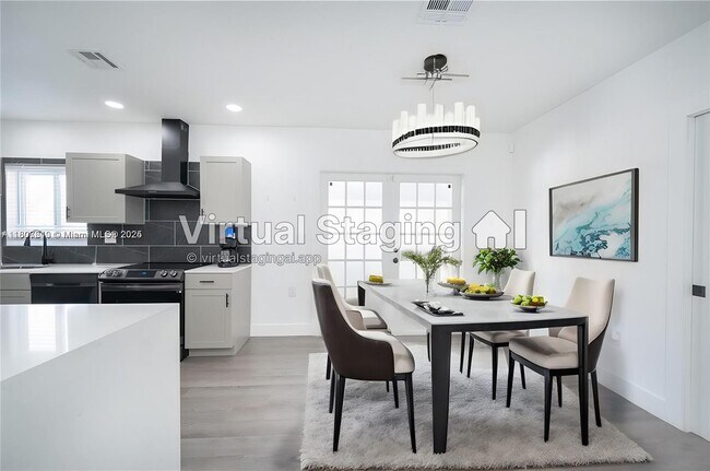 Foto del edificio - 305 NW 122nd St