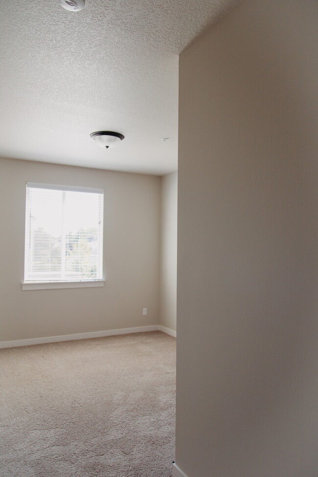 Foto del edificio - Sunlight Estates