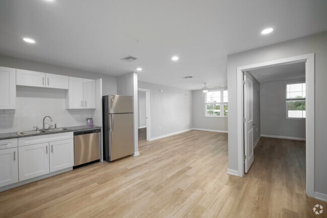 3BR, 2BA - 1,132SF - Kitchen - New Trail Plaza